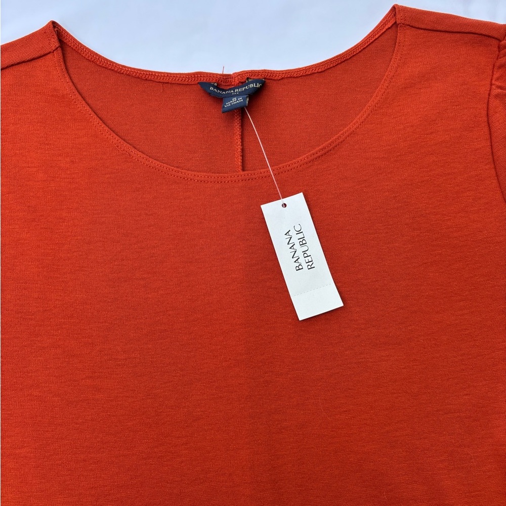 Banana Republic Orange Short Sleeve Tee